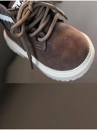 Детские серые осенние ботинки на белой подошве
